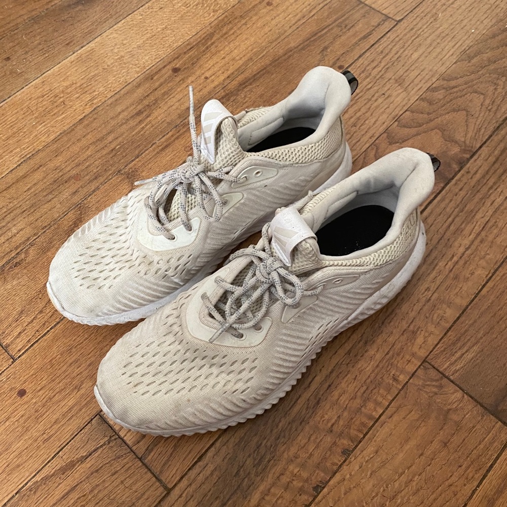 Adidas Alpha Bounce
